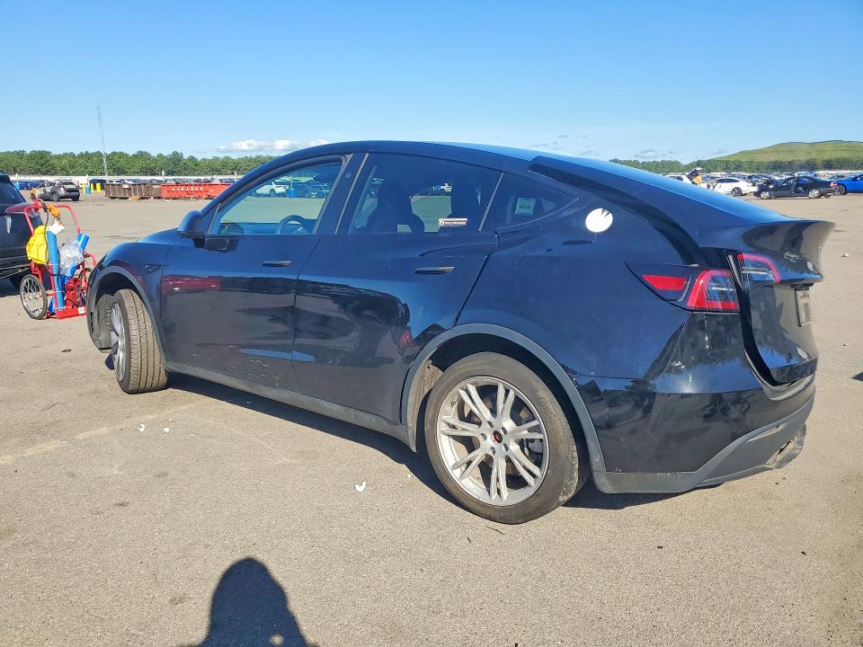 68841306 :رقم المزاد ، 7SAYGDEE7PA178753 vin ، 2023 Tesla Model Y مزاد بيع