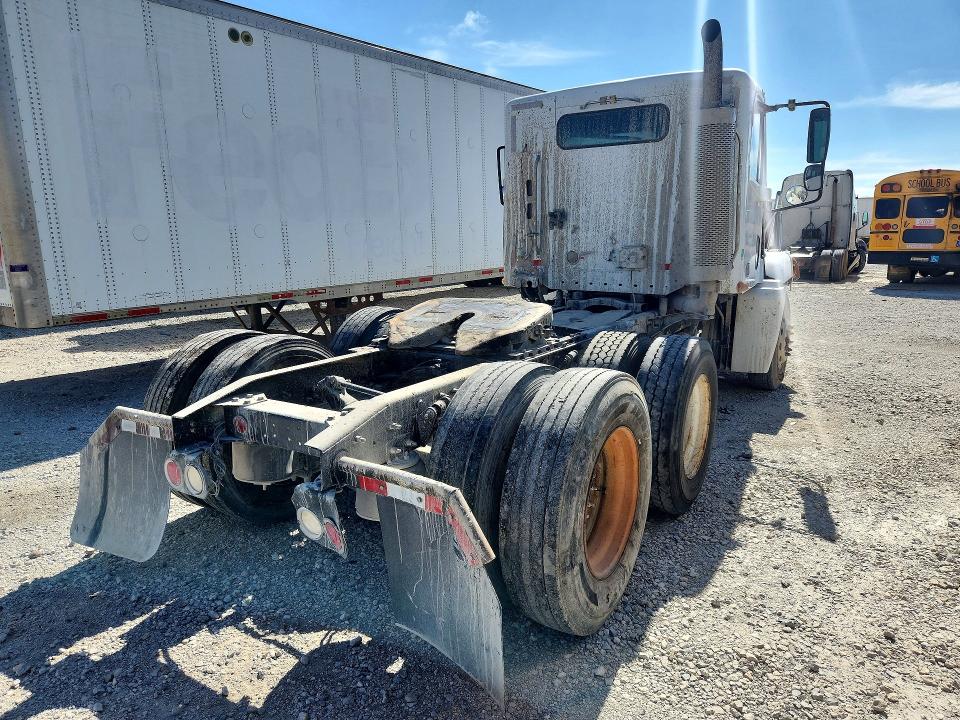 Aukcja sprzedaży 2005 Freightliner Cst120, vin: 1FUJBBCGX5LU38199, numer aukcji: 69883176