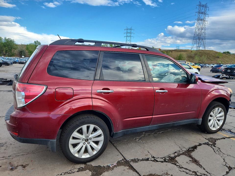 67893566 :رقم المزاد ، JF2SHADC9BH739918 vin ، 2011 Subaru Forester مزاد بيع