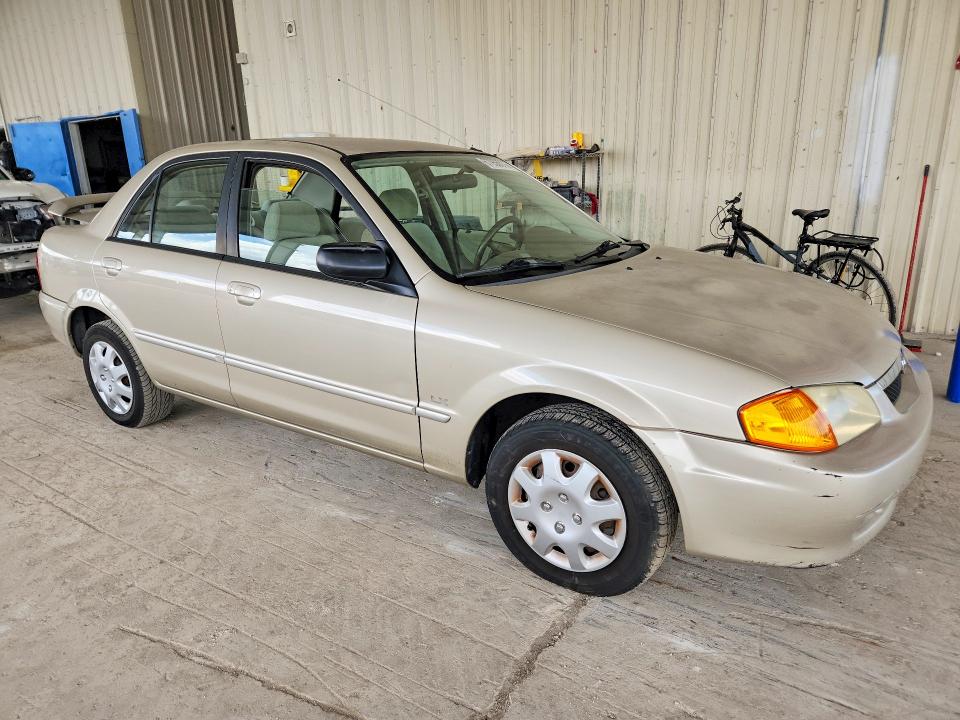 2000 Mazda Protege მანქანა იყიდება აუქციონზე, vin: JM1BJ2224Y0242172, აუქციონის ნომერი: 67956016