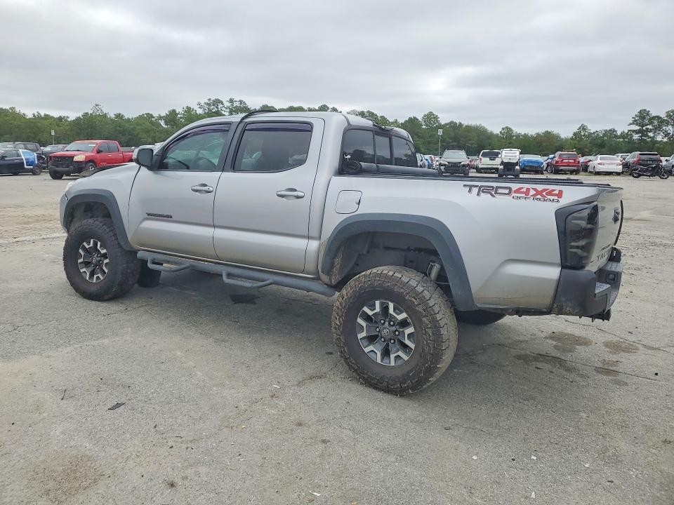 69828636 :رقم المزاد ، 5TFCZ5AN4GX005990 vin ، 2016 Toyota Tacoma مزاد بيع