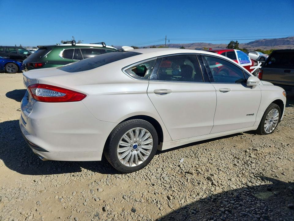 70881596 :رقم المزاد ، 3FA6P0LU9DR371626 vin ، 2013 Ford Fusion مزاد بيع
