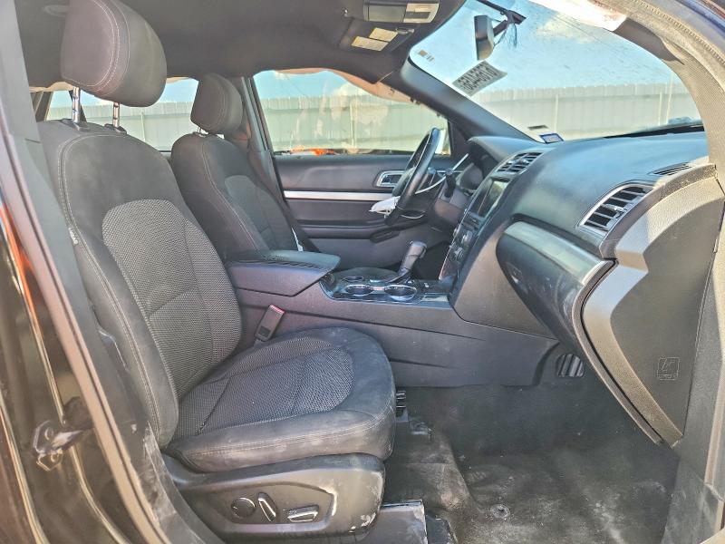 67664456 :رقم المزاد ، 1FM5K7DH3HGD53579 vin ، 2017 Ford Explorer مزاد بيع