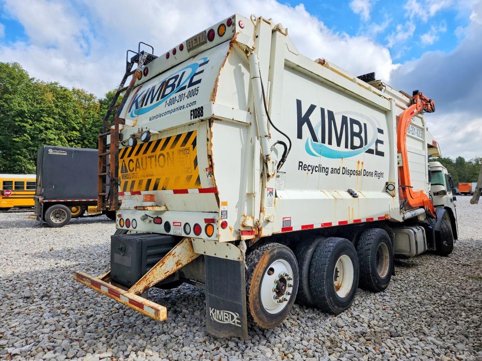 69181516 :رقم المزاد ، 1M2LR2GC6KM001370 vin ، 2019 Mack Lr مزاد بيع