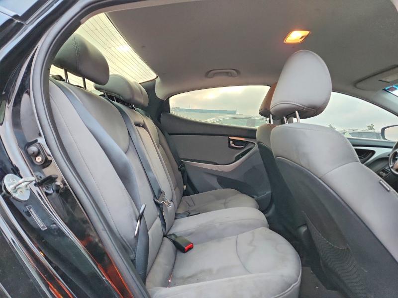 69622046 :رقم المزاد ، 5NPDH4AE6CH067236 vin ، 2012 Hyundai 4 D Sedan مزاد بيع
