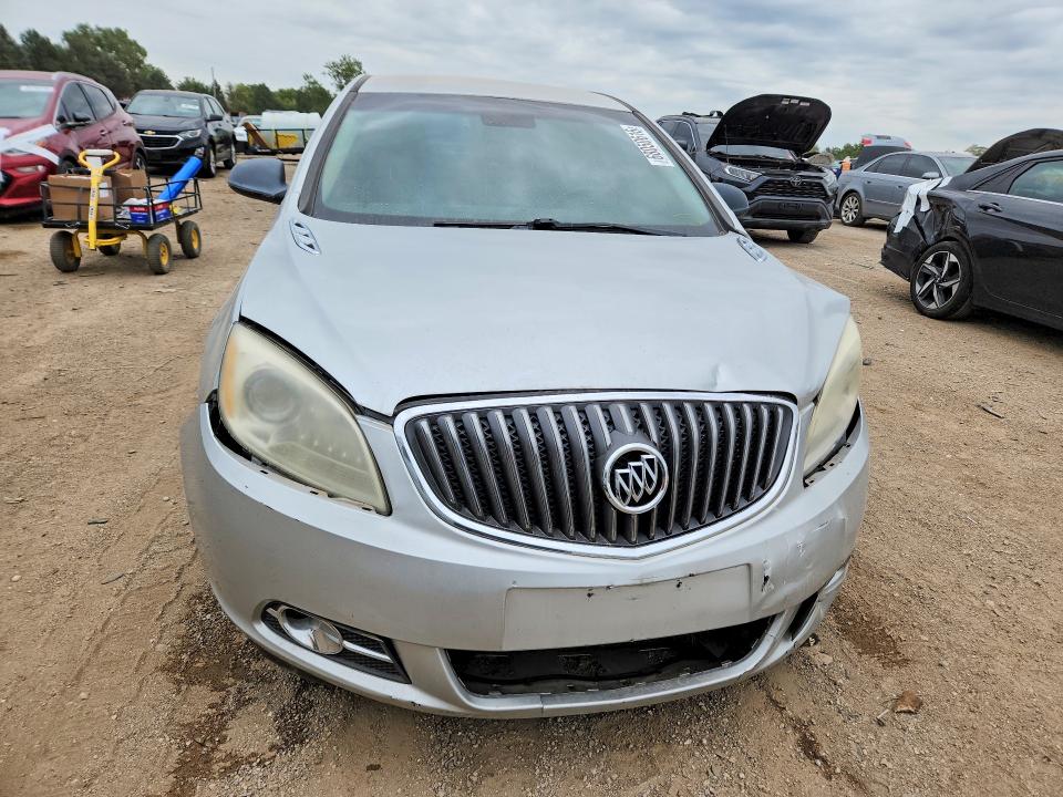 68050616 :رقم المزاد ، 1G4PP5SK5C4221852 vin ، 2012 Buick Verano مزاد بيع