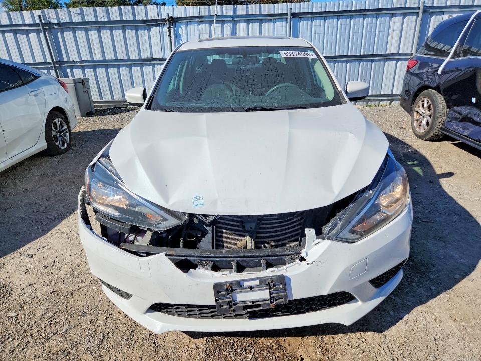 69874096 :رقم المزاد ، 3N1AB7AP5HY326061 vin ، 2017 Nissan Sentra مزاد بيع
