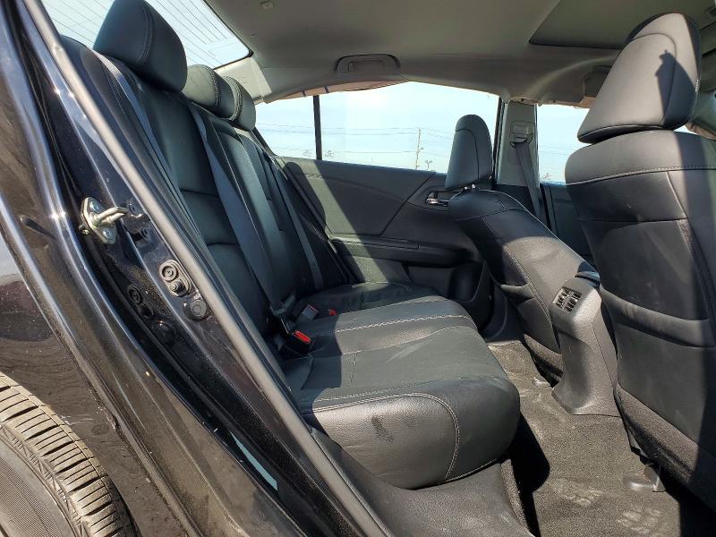 Auction sale of the 2016 Honda Accord, vin: 1HGCR2F93GA239505, lot number: 68165246