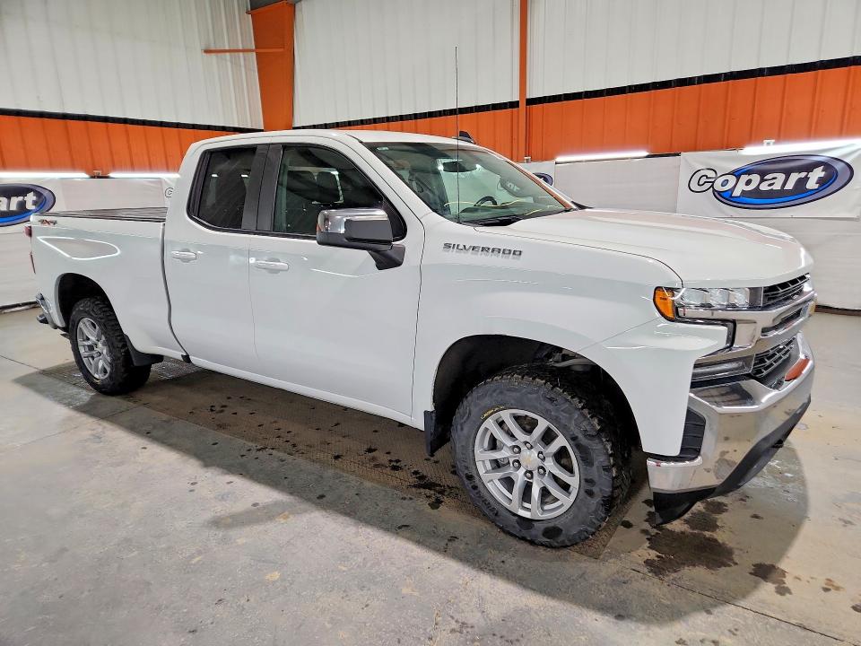 Продажа на аукционе авто 2022 Chevrolet Silverado Ltd, vin: 1GCRYDEK8NZ140821, номер лота: 69192146