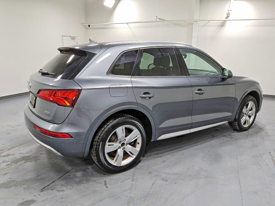 Продажа на аукционе авто 2018 Audi Q5, vin: WA1ANAFY9J2093965, номер лота: 69108716