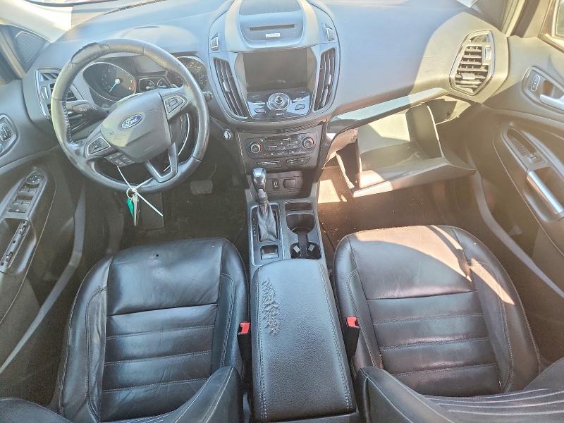 Продажа на аукционе авто 2017 Ford Escape, vin: 1FMCU0J9XHUB73006, номер лота: 65123786