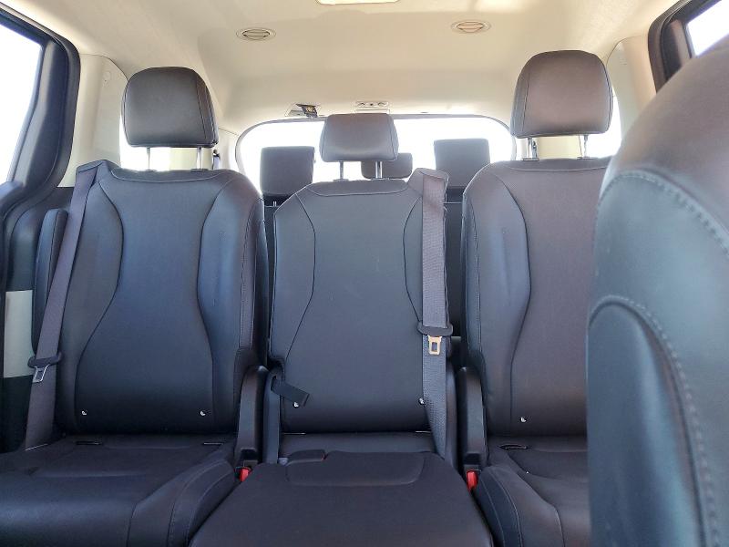 Продаж на аукціоні авто 2024 Kia Carnival, vin: KNDNB4H39R6450813, номер лоту: 67743796