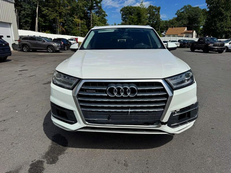 2018 Audi Q7 მანქანა იყიდება აუქციონზე, vin: WA1LAAF7XJD023827, აუქციონის ნომერი: 68409456