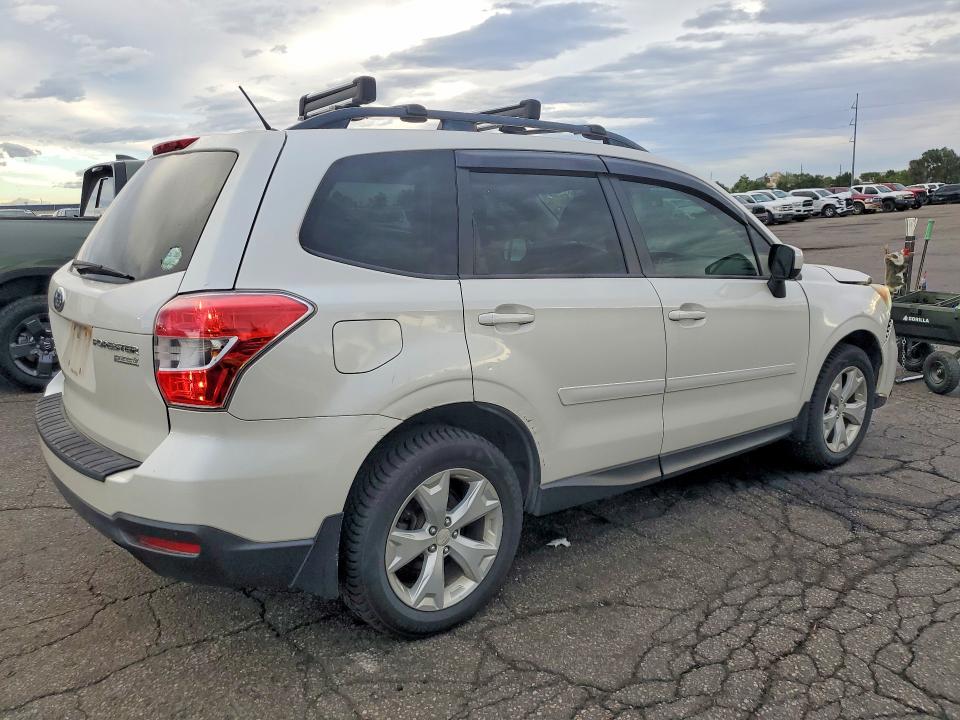 Продажа на аукционе авто 2015 Subaru Forester, vin: JF2SJADCXFG405395, номер лота: 67394386