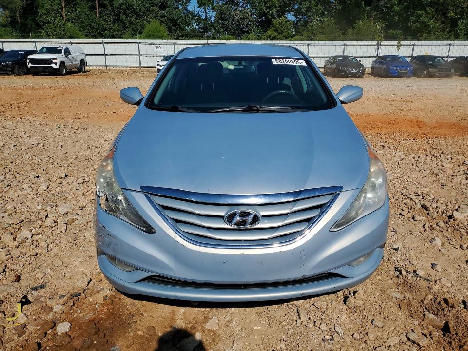 68280596 :رقم المزاد ، 5NPEB4AC2DH790748 vin ، 2013 Hyundai Sonata مزاد بيع