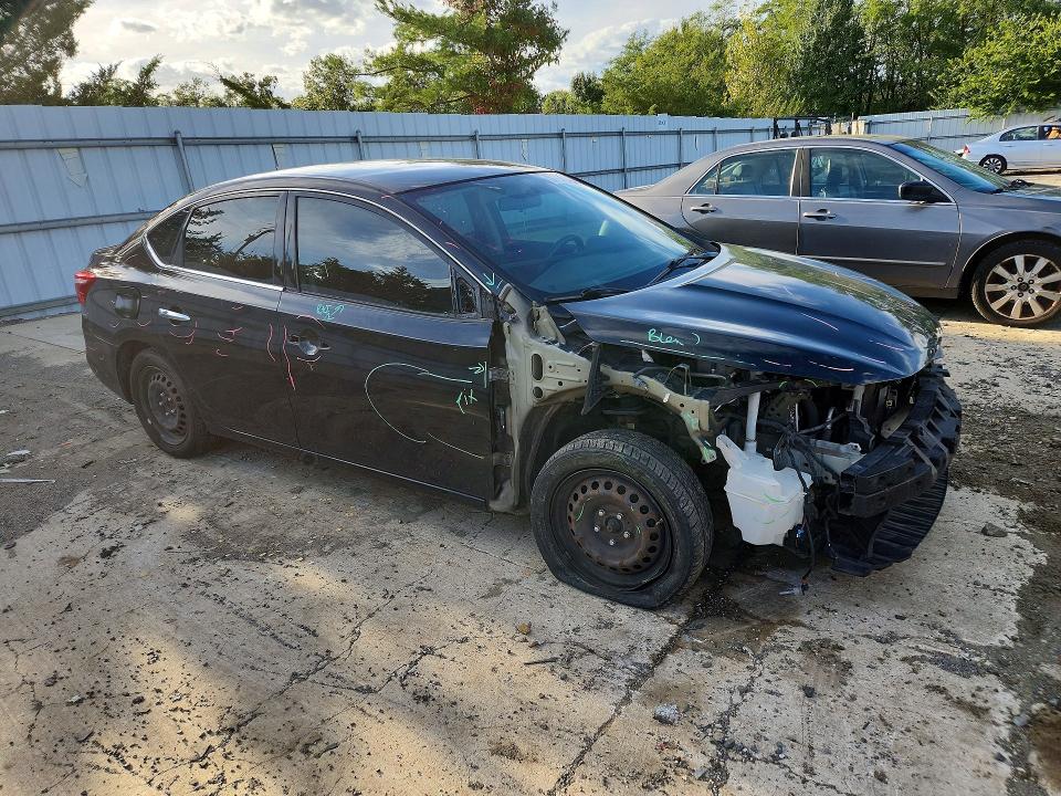 Продажа на аукционе авто 2016 Nissan Sentra, vin: 3N1AB7AP2GL643680, номер лота: 69766376