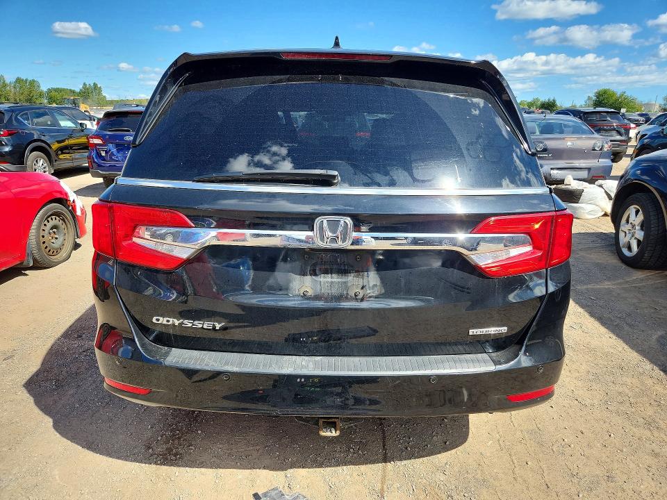 Auction sale of the 2018 Honda Odyssey, vin: 5FNRL6H84JB511435, lot number: 67994026