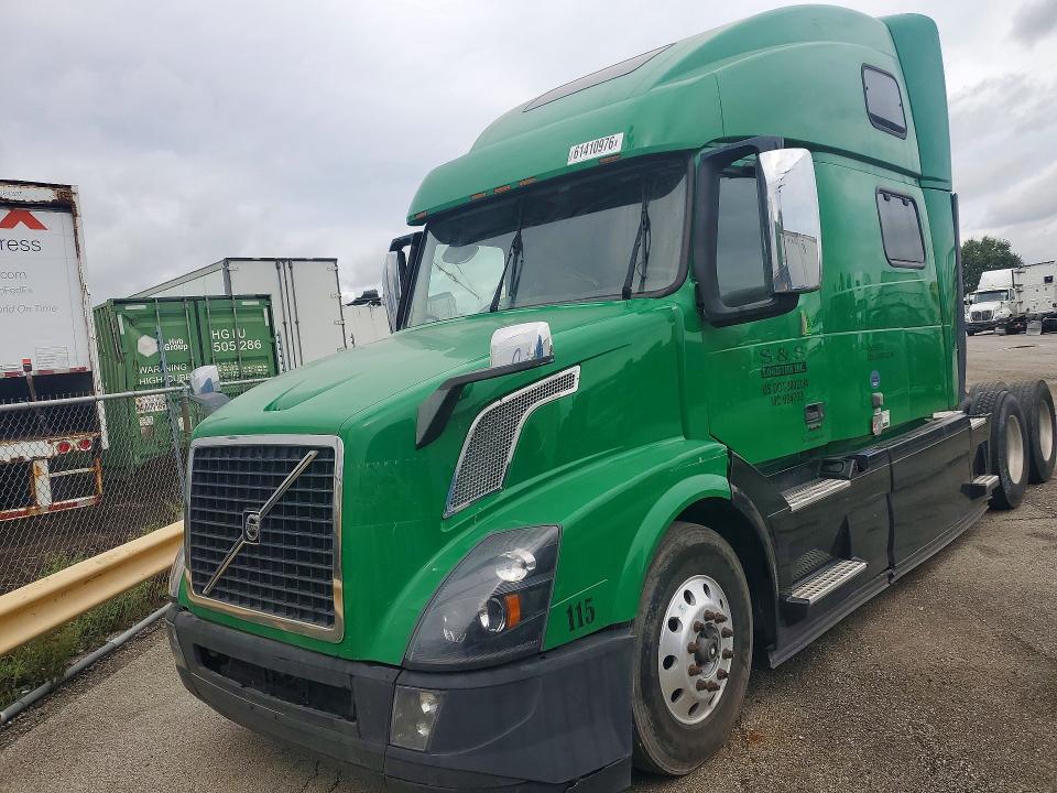 Auction sale of the 2018 Volvo Vn, vin: 4V4NC9EH9JN895433, lot number: 61410976