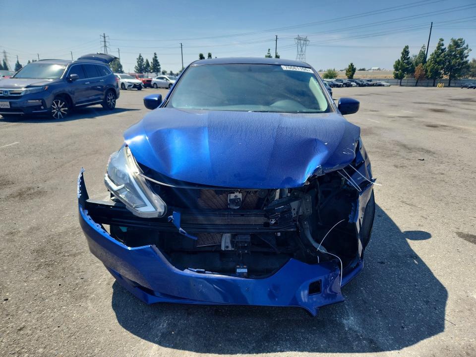 Продажа на аукционе авто 2018 Nissan Sentra, vin: 3N1AB7AP5JY292967, номер лота: 70681106