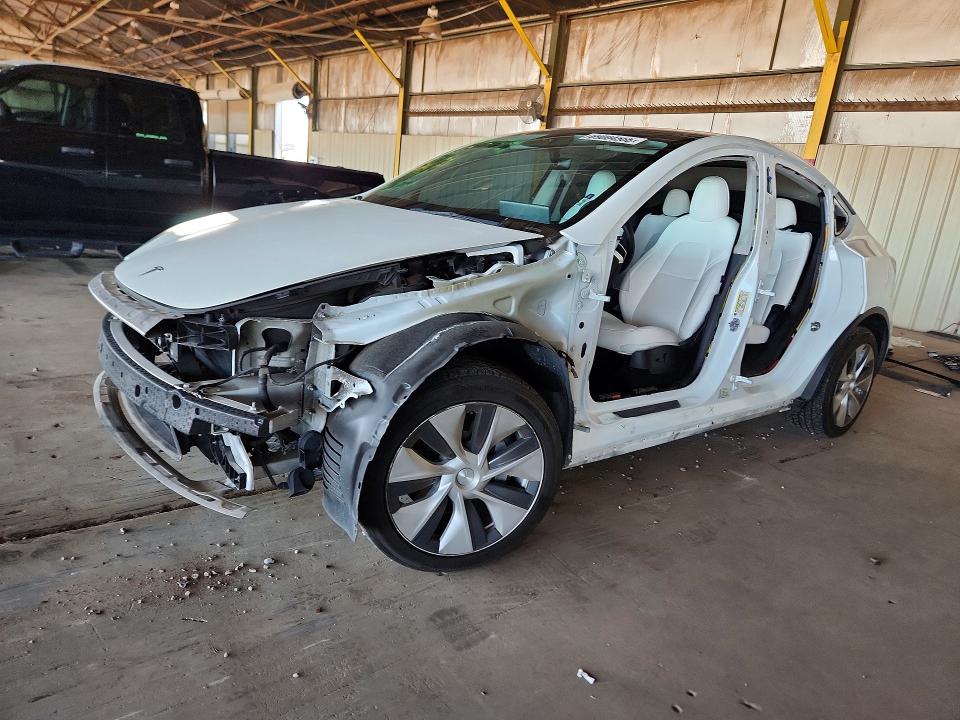 Продажа на аукционе авто 2022 Tesla Model Y, vin: 7SAYGDEE5NF512262, номер лота: 69004566
