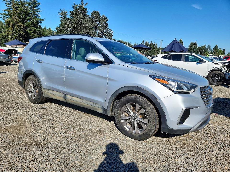 2017 Hyundai Santa Fe მანქანა იყიდება აუქციონზე, vin: KM8SMDHF7HU225612, აუქციონის ნომერი: 69407866