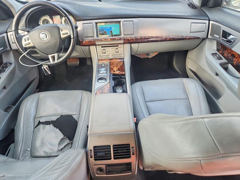 Продажа на аукционе авто 2010 Jaguar Xf, vin: SAJWA0GB2ALR74840, номер лота: 71171726
