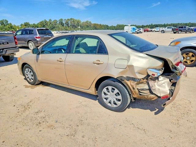70431206 :رقم المزاد ، 2T1BU4EE7BC628199 vin ، 2011 Toyota Corolla مزاد بيع