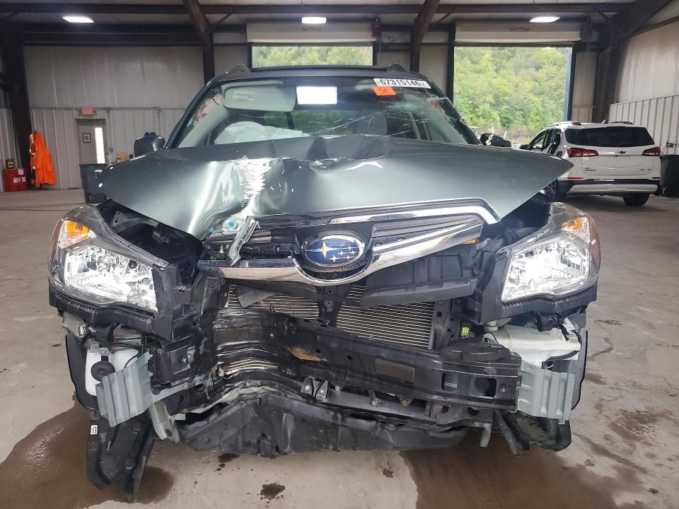 67315146 :رقم المزاد ، JF2SJADC2GH401952 vin ، 2016 Subaru Forester مزاد بيع