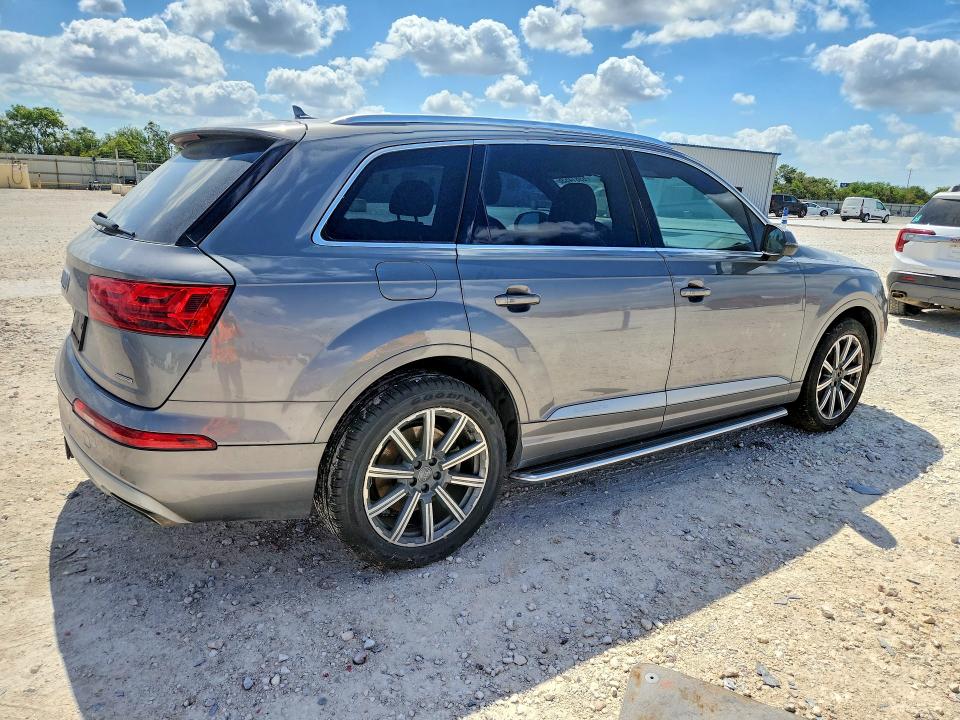 Aukcja sprzedaży 2018 Audi Q7, vin: WA1LHAF73JD006959, numer aukcji: 69814536