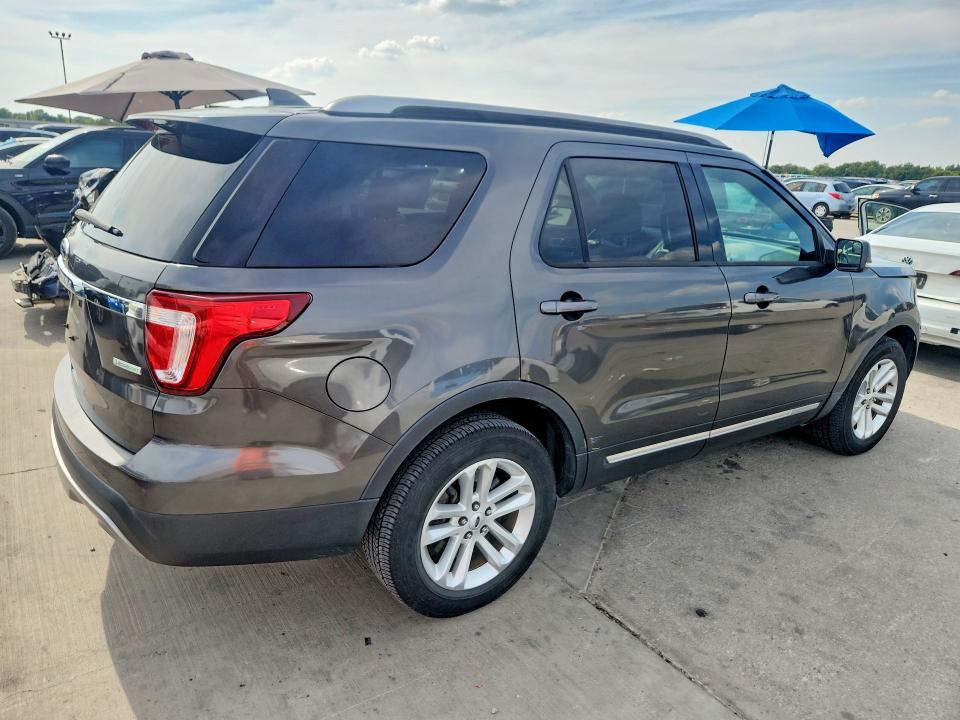 Продаж на аукціоні авто 2017 Ford Explorer, vin: 1FM5K7DH6HGC24400, номер лоту: 70297446