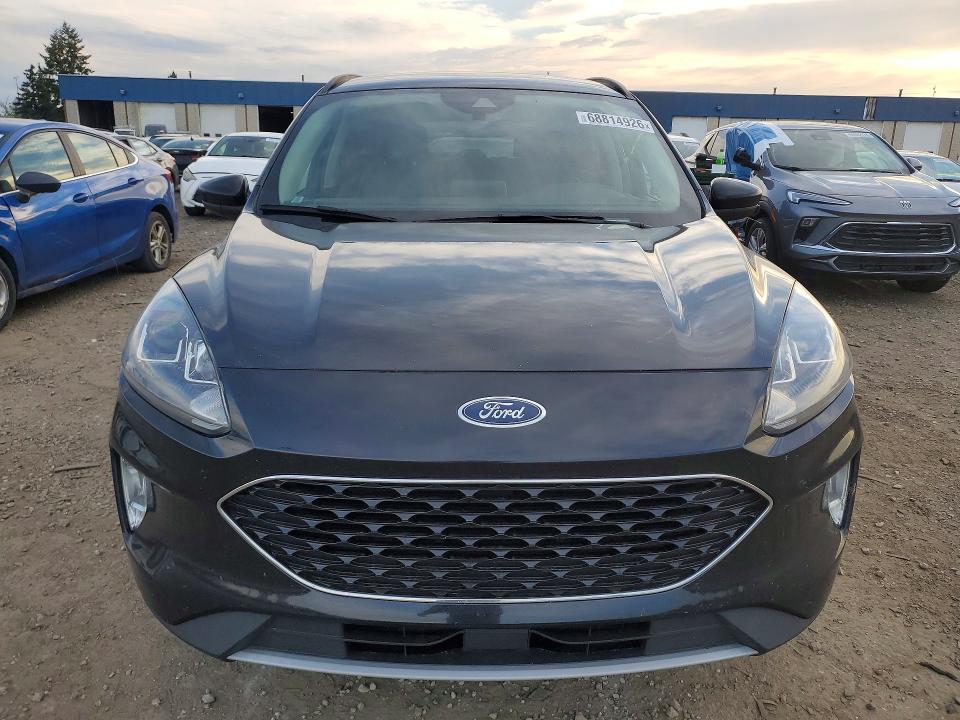 Продажа на аукционе авто 2020 Ford Escape, vin: 1FMCU9H6XLUB89554        , номер лота: 68814926