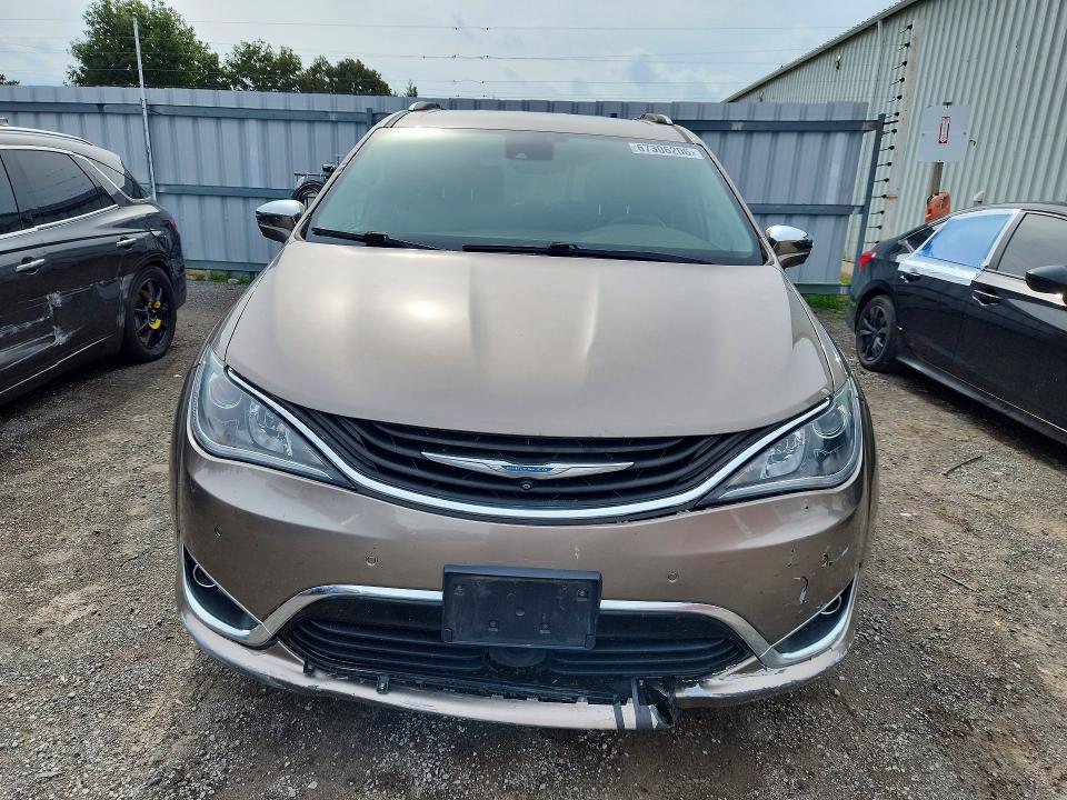 Продажа на аукционе авто 2018 Chrysler Pacifica, vin: 2C4RC1N74JR152560, номер лота: 67306206