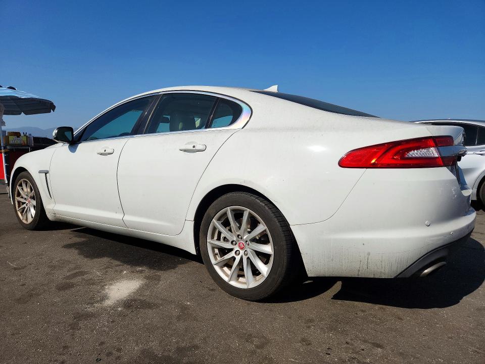69919966 :رقم المزاد ، SAJWA0FS7FPU87652 vin ، 2015 Jaguar Xf مزاد بيع