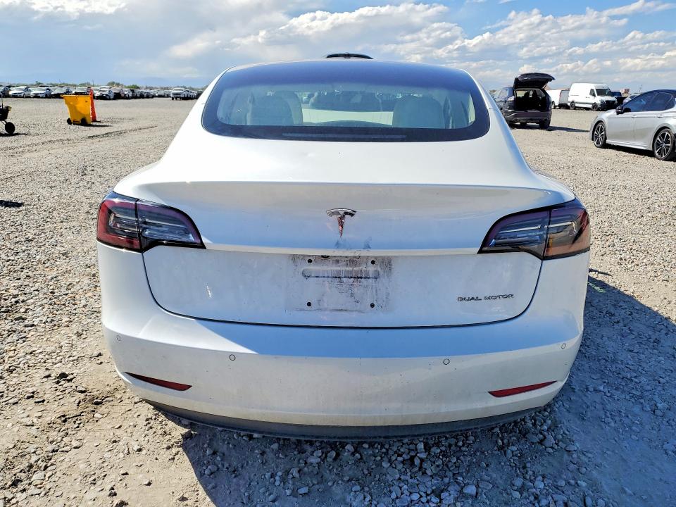 Продажа на аукционе авто 2018 Tesla Model 3, vin: 5YJ3E1EB7JF134716, номер лота: 69795986