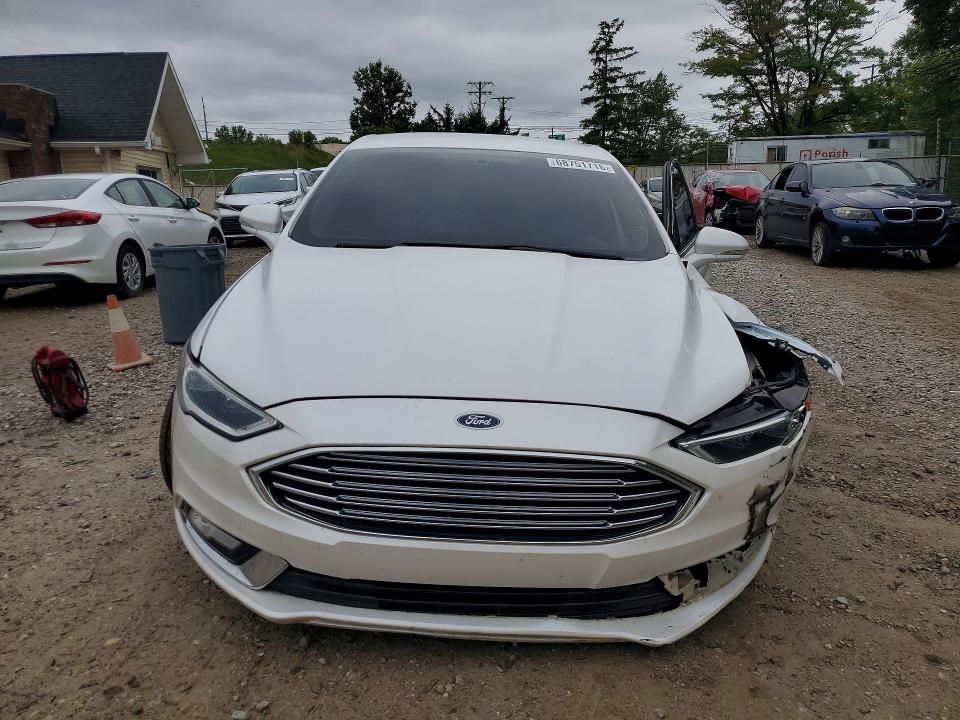 Продажа на аукционе авто 2017 Ford Fusion, vin: 3FA6P0LU7HR303542, номер лота: 68751716