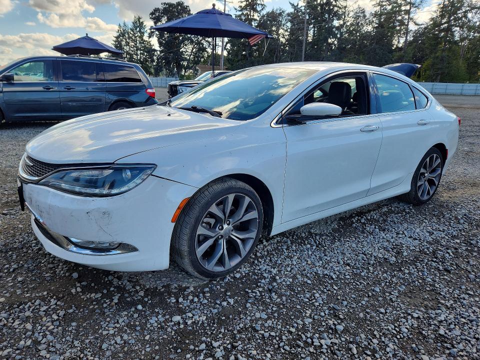 70055156 :رقم المزاد ، 1C3CCCCB1FN661846 vin ، 2015 Chrysler 200 مزاد بيع