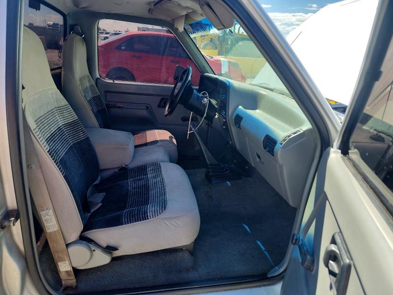67147826 :رقم المزاد ، 1FTCR10U3NUC44558 vin ، 1992 Ford Ranger مزاد بيع