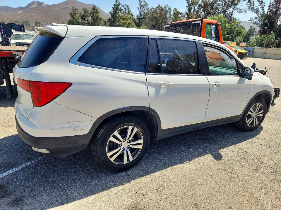 Продаж на аукціоні авто 2018 Honda Pilot, vin: 5FNYF5H68JB022225, номер лоту: 68884426