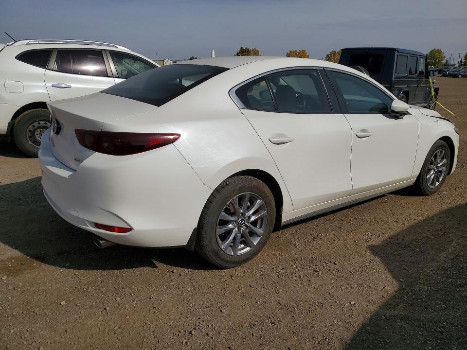 70340986 :رقم المزاد ، JM1BPAB72L1175790 vin ، 2020 Mazda 3 مزاد بيع
