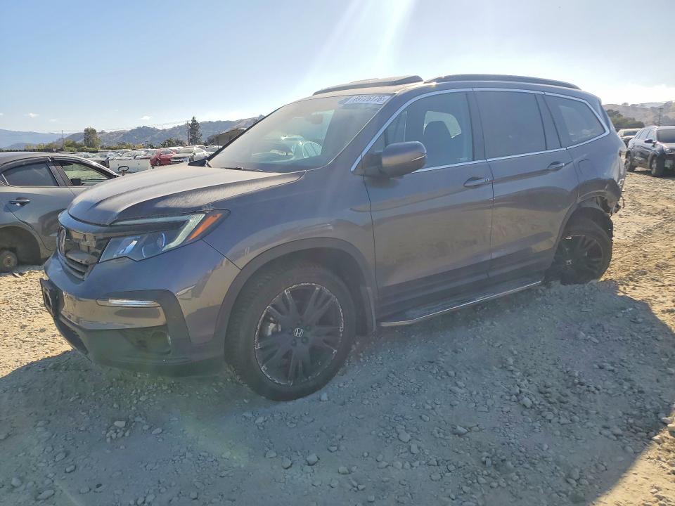 69726176 :رقم المزاد ، 5FNYF5H28NB001314 vin ، 2022 Honda Pilot مزاد بيع