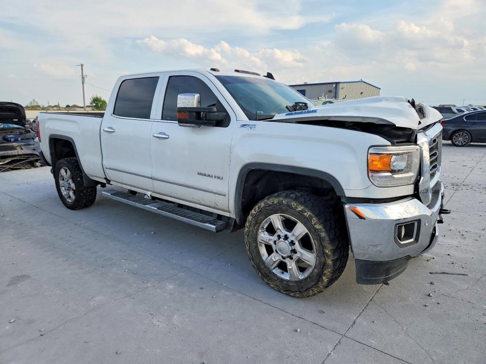 69695736 :رقم المزاد ، 1GT12REY8KF122204 vin ، 2019 Gmc Sierra مزاد بيع