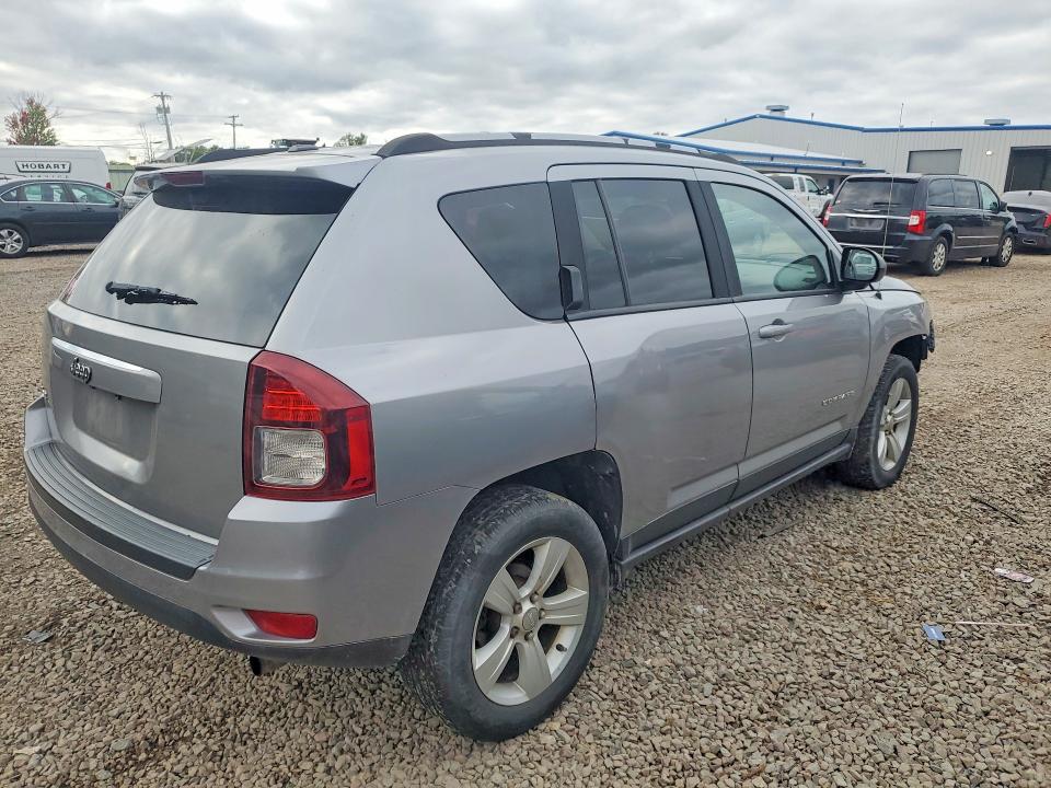Продаж на аукціоні авто 2016 Jeep Compass, vin: 1C4NJDBB3GD552166, номер лоту: 70636936