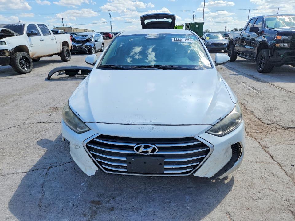 68507196 :رقم المزاد ، 5NPD84LF5HH115077 vin ، 2017 Hyundai Elantra مزاد بيع