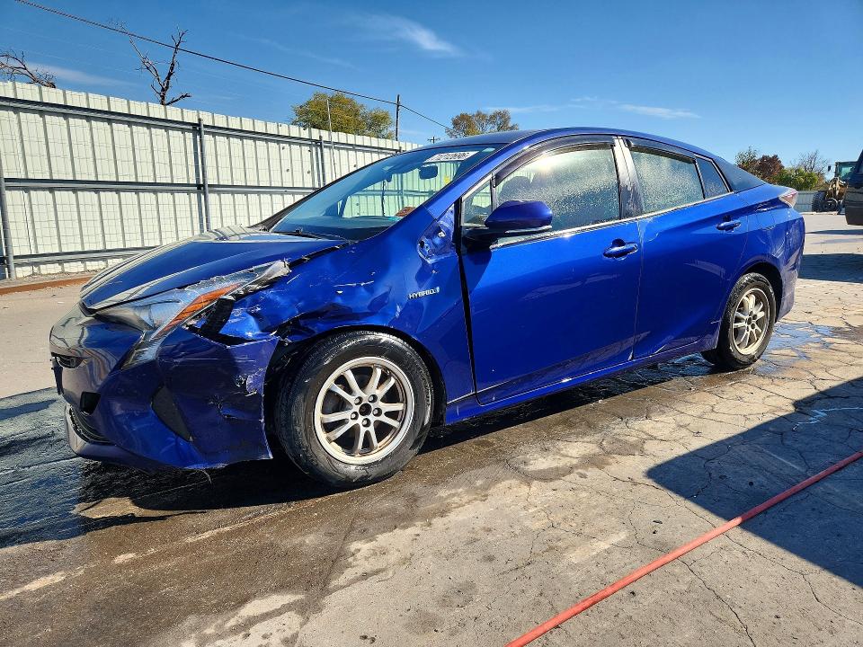 71212696 :رقم المزاد ، JTDKBRFU5H3560818 vin ، 2017 Toyota Prius مزاد بيع