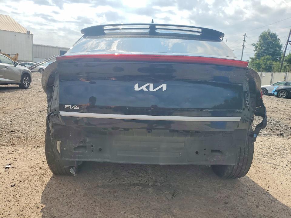 2024 Kia Ev6 მანქანა იყიდება აუქციონზე, vin: KNDC3DLC2R5192586, აუქციონის ნომერი: 67330216