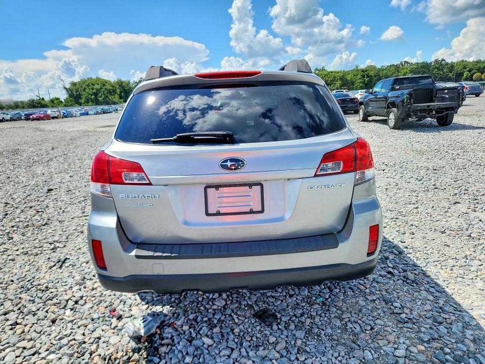 68917106 :رقم المزاد ، 4S4BRCJC5A3374981 vin ، 2010 Subaru Outback مزاد بيع
