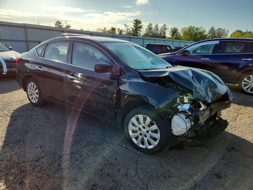 69295946 :رقم المزاد ، 3N1AB7AP6HY300018 vin ، 2017 Nissan Sentra مزاد بيع