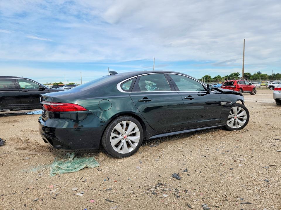 2021 Jaguar Xf მანქანა იყიდება აუქციონზე, vin: SAJBL4GX7MCY90027, აუქციონის ნომერი: 69292946