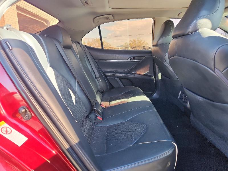 Продажа на аукционе авто 2018 Toyota Camry, vin: 4T1B61HK4JU566879, номер лота: 69795476