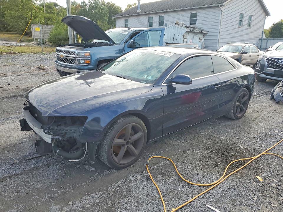 Продажа на аукционе авто 2010 Audi A5, vin: WAURFAFR3AA066634, номер лота: 69047526